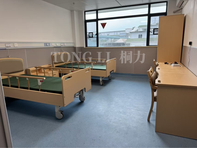 双人世.jpg////